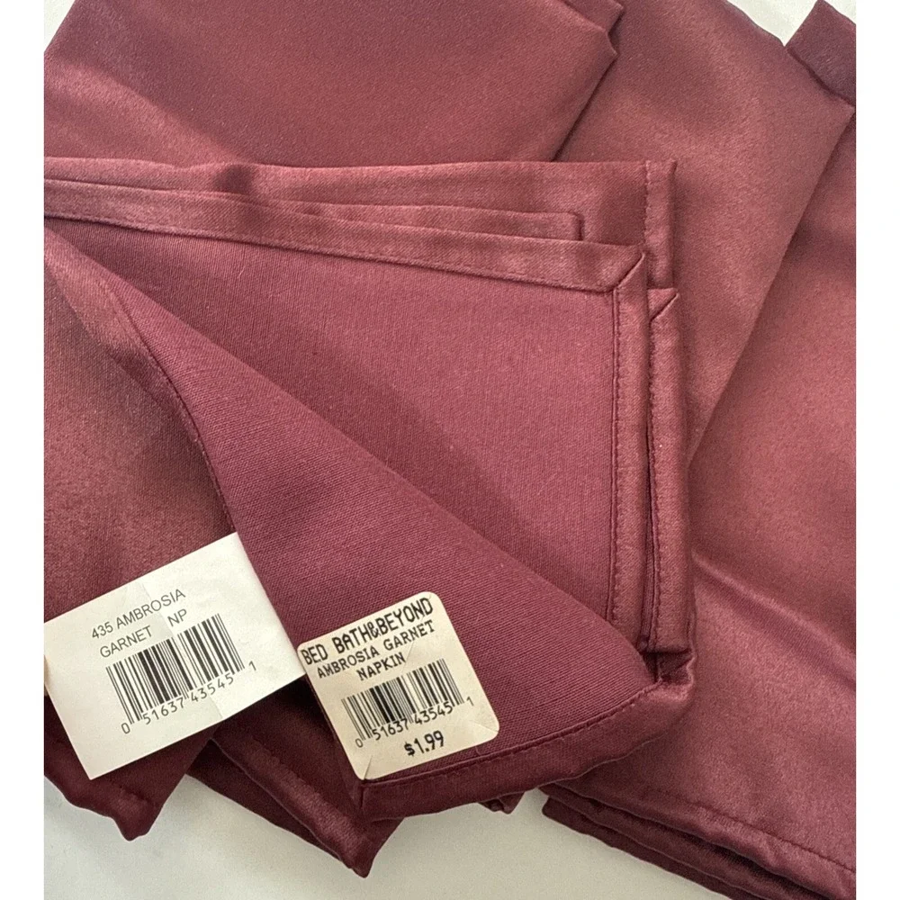 Bed Bath & Beyond‎ Satin Ambrosia Garnet Burgundy 17